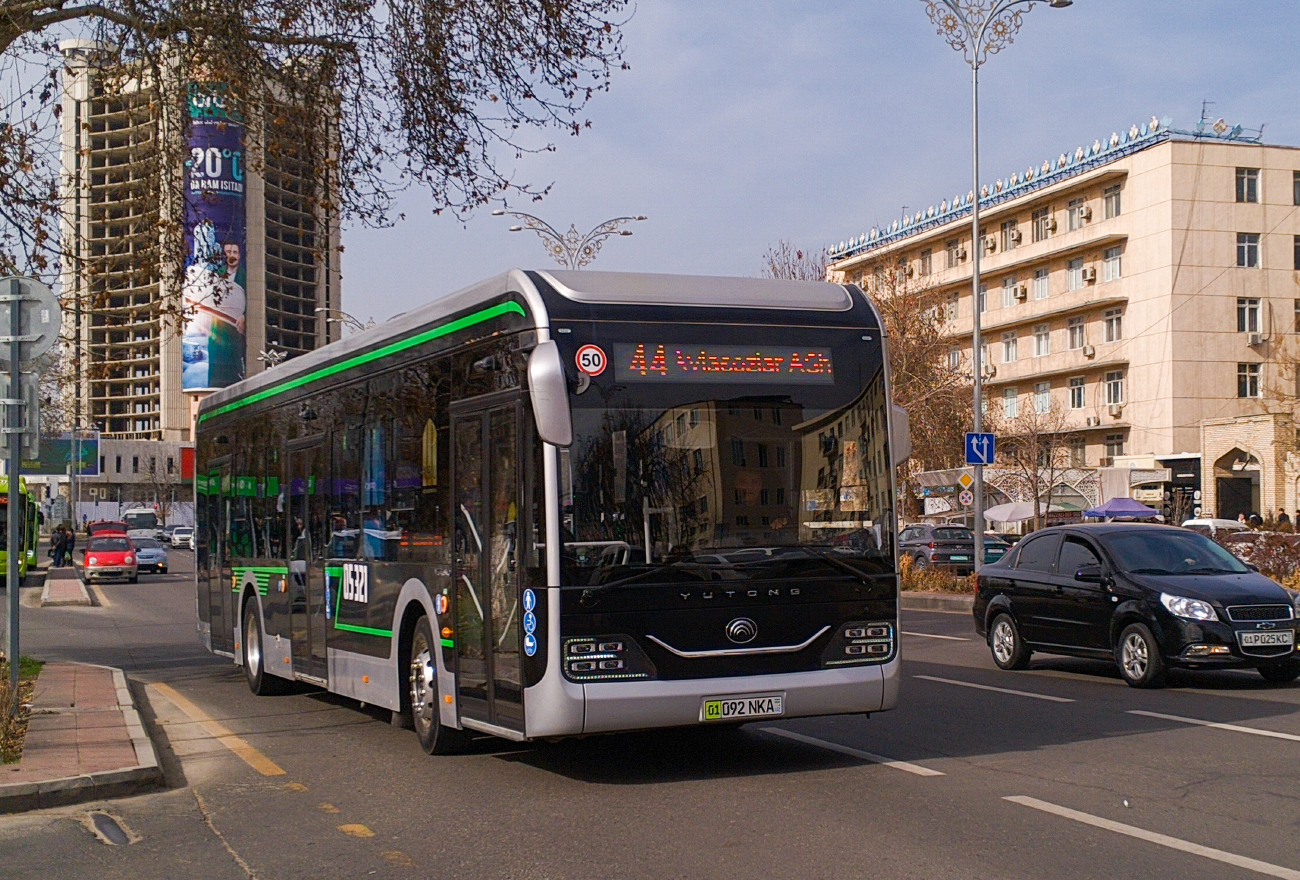 Ташкент, Yutong ZK6126BEVG № 05321