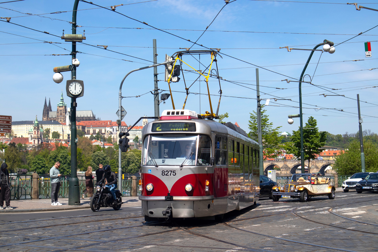 Prague, Tatra T3R.PLF N°. 8275