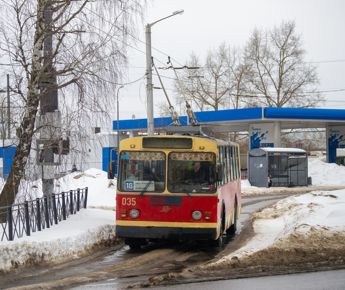 Kaluga, ZiU-682G [G00] č. 035