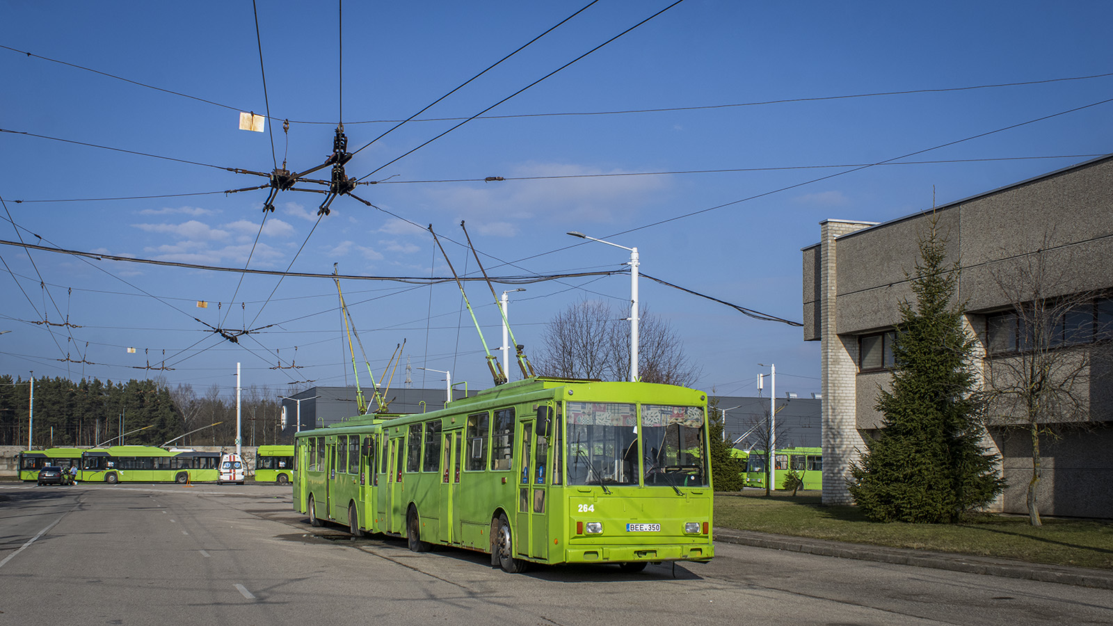 Каунас, Škoda 14Tr02/6 № 264