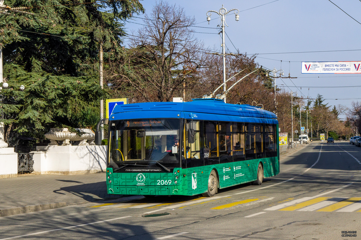 Севастополь, Тролза-5265.02 «Мегаполис» № 2069