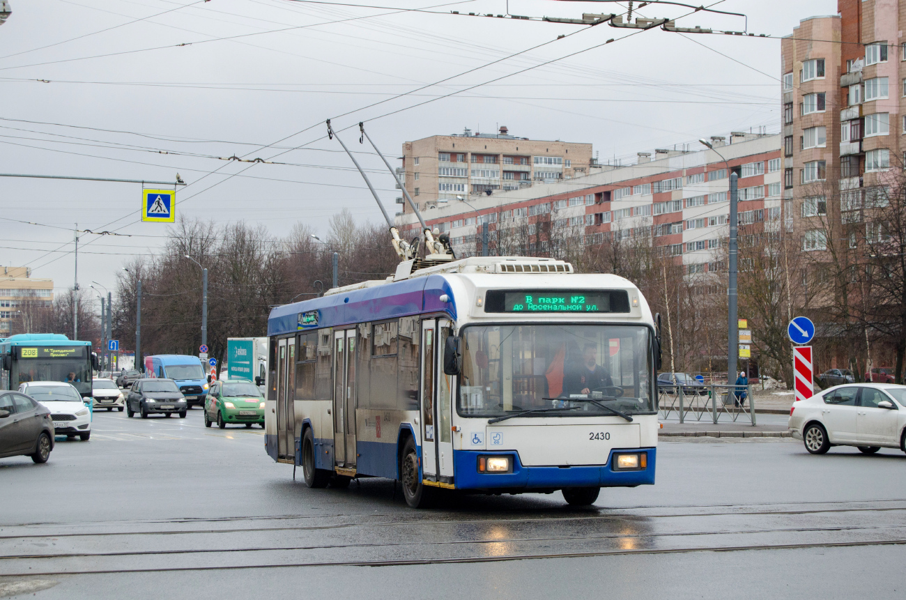 Санкт-Пецярбург, БКМ 321 № 2430