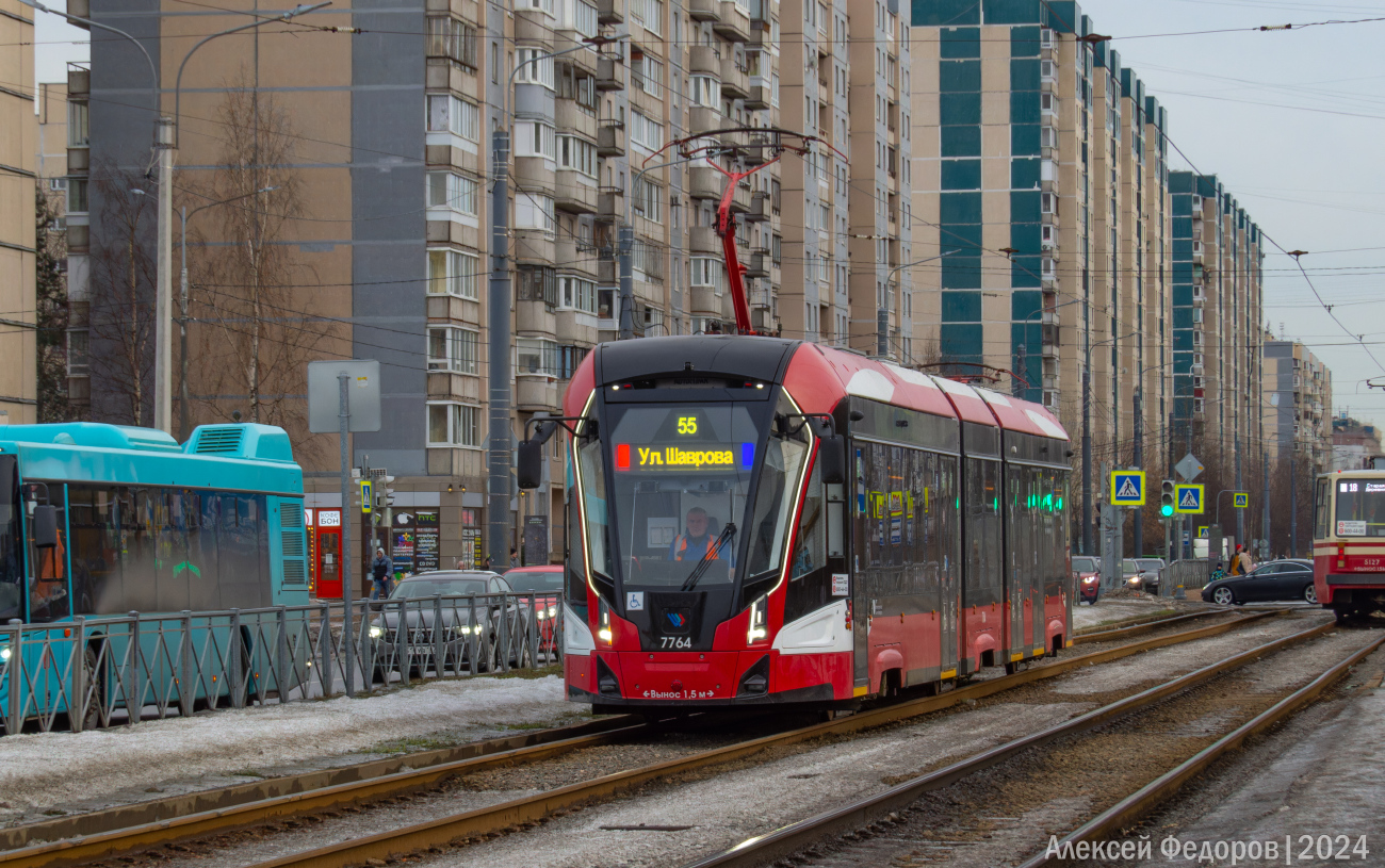 Sankt Peterburgas, 71-932 “Nevskiy” nr. 7764