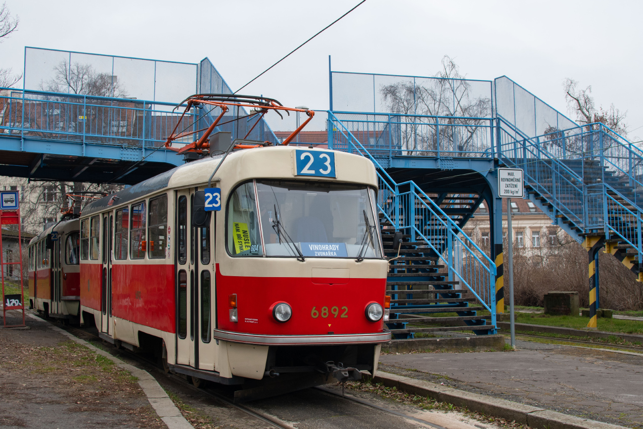 Praha, Tatra T3 nr. 6892