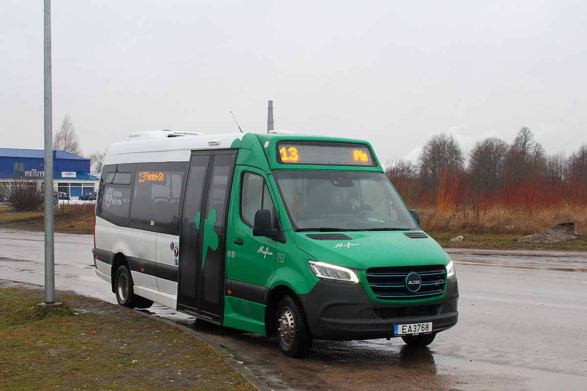 Алитус, Altas Novus Cityline LW № 752