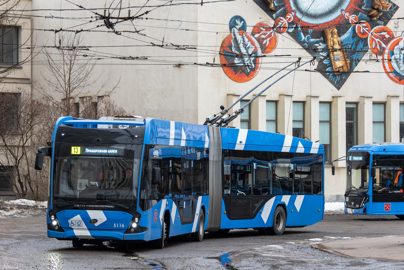 Sankt Petersburg, VMZ-6215.01 “Premier” Nr 5116