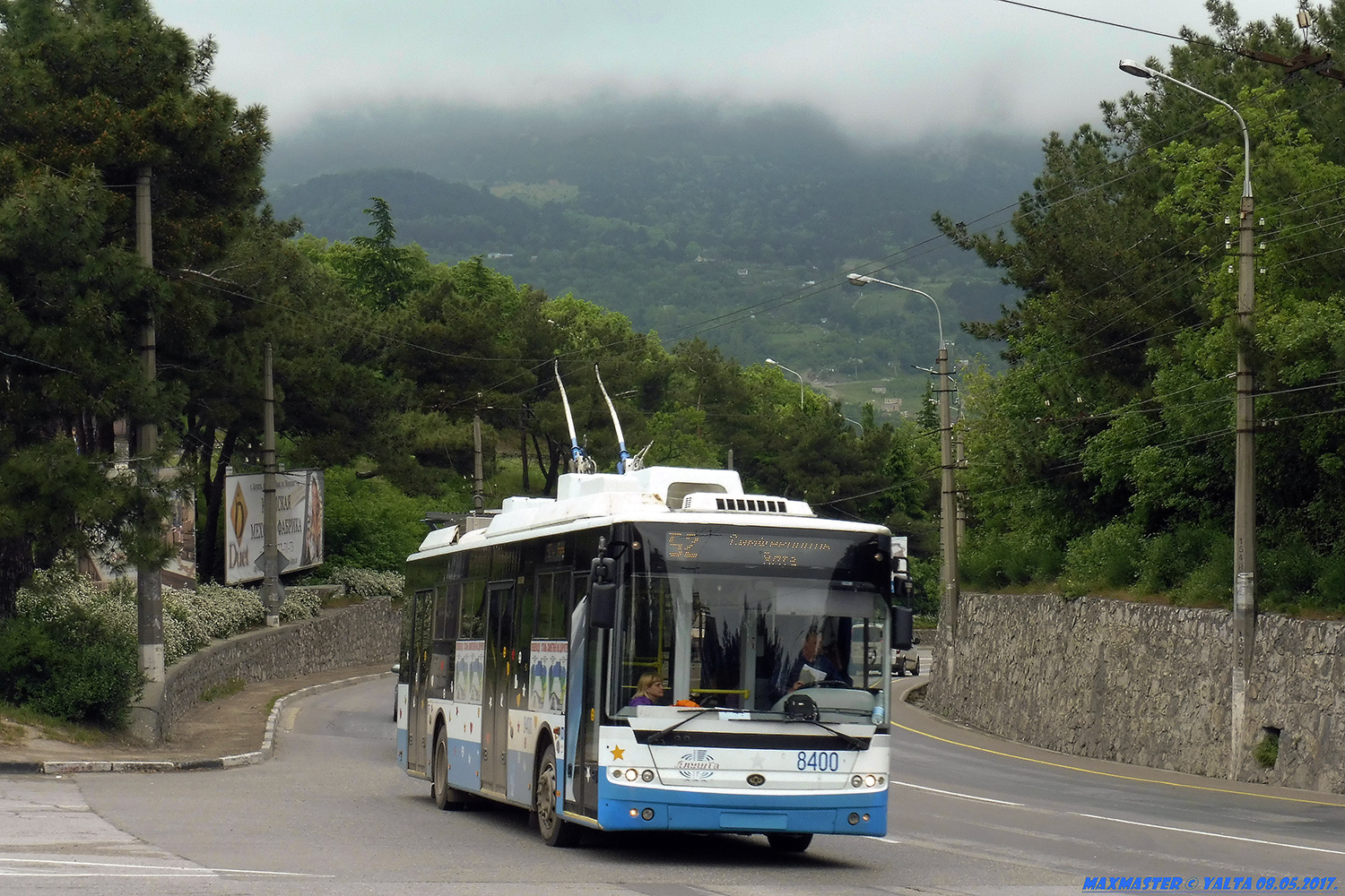 Krimas trolejbuss, Bogdan T70115 № 8400