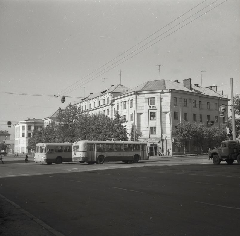 Tver, ZiU-5D № 28; Tver — Old photos (1917–1991); Tver — Trolleybus lines: Central district