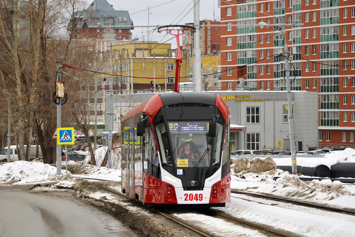Пермь, 71-911ЕМ «Львёнок» № 2049