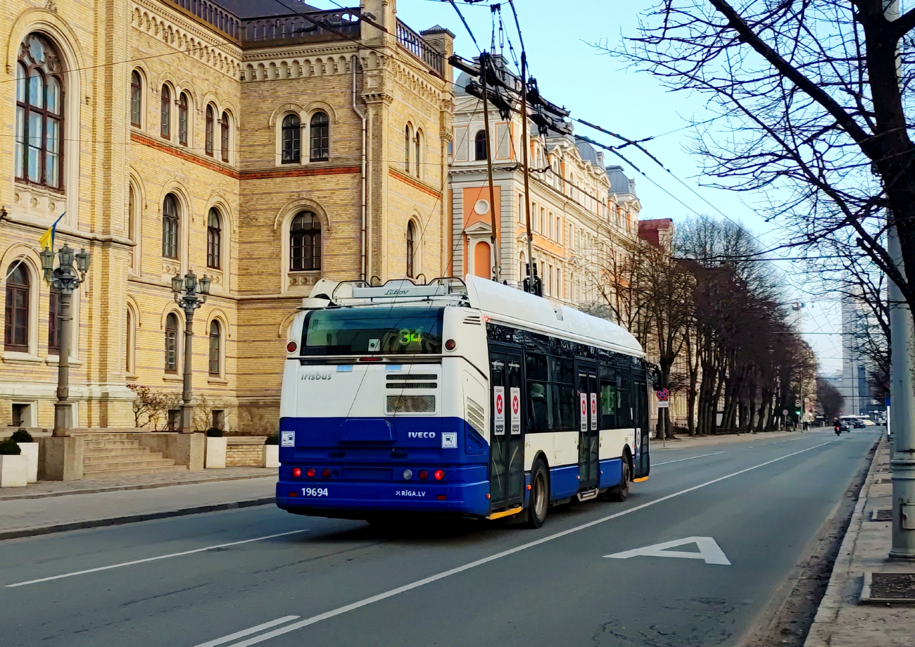 Рига, Škoda 24Tr Irisbus Citelis № 19694