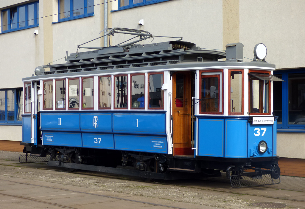 Краков, Sanok SN1 № 37