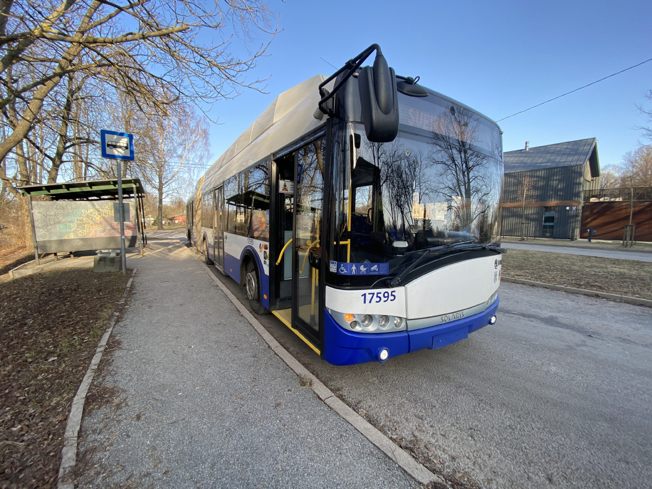 Рига, Škoda 27Tr Solaris III № 17595