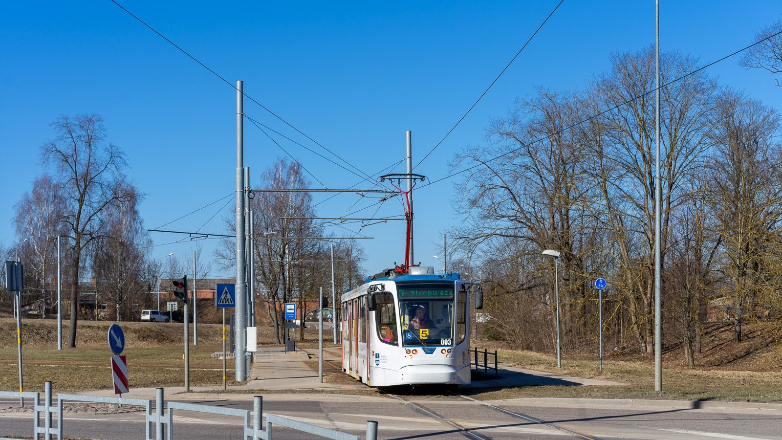 Daugavpils, 71-623-02 č. 003