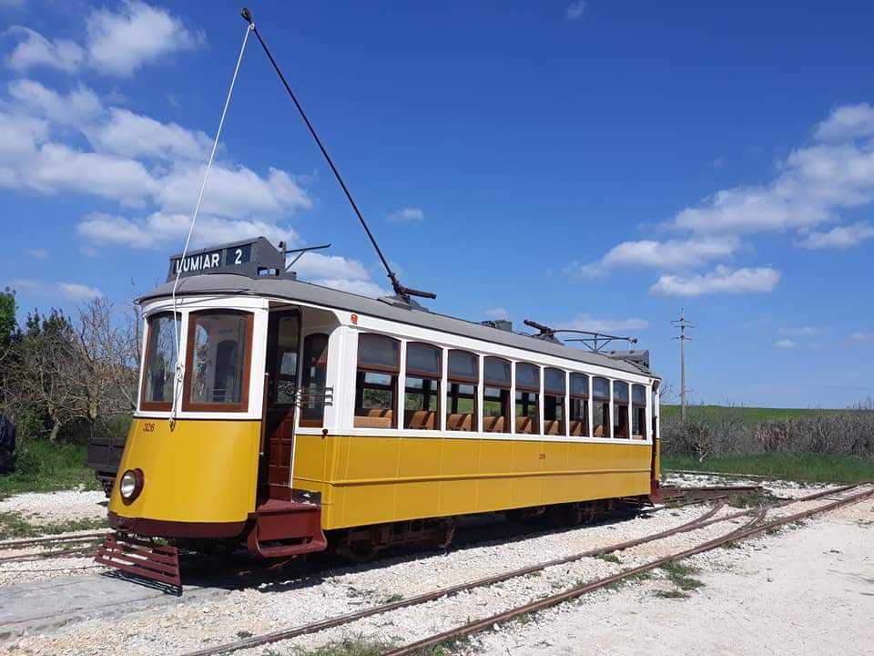 Лиссабонская агломерация, Четырёхосный моторный Brill № 326; Лиссабонская агломерация — Трамваи: Реставрации (Коллекция Паулу Маркеша)