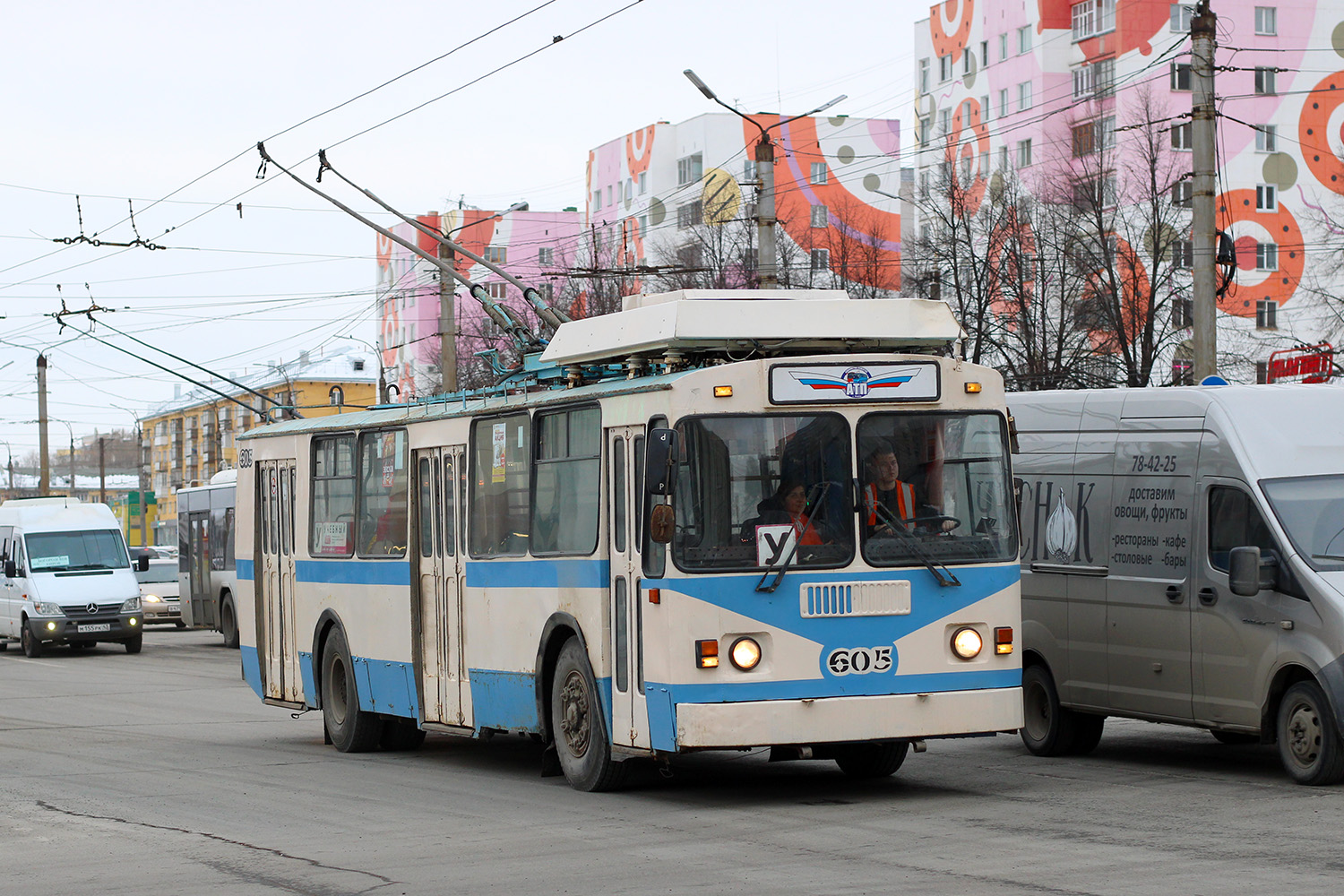 Киров, ЗиУ-682 КР Иваново № 605