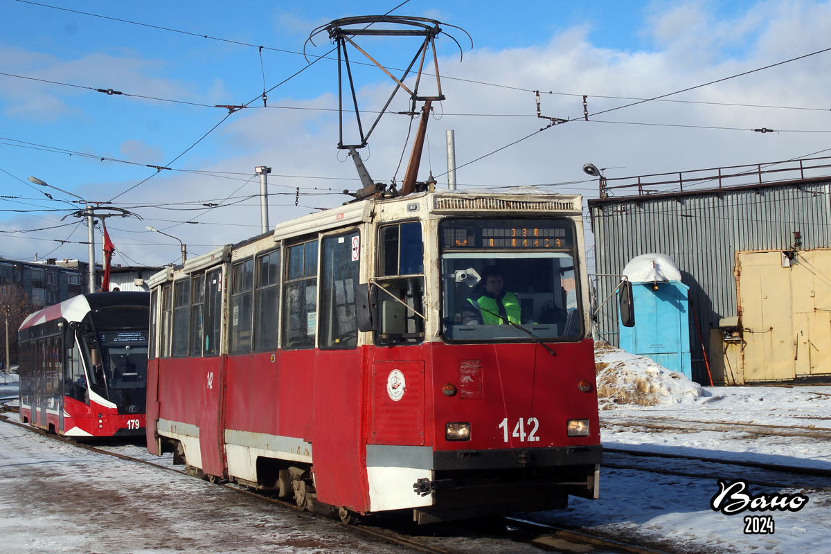 Череповец, 71-605А № 142