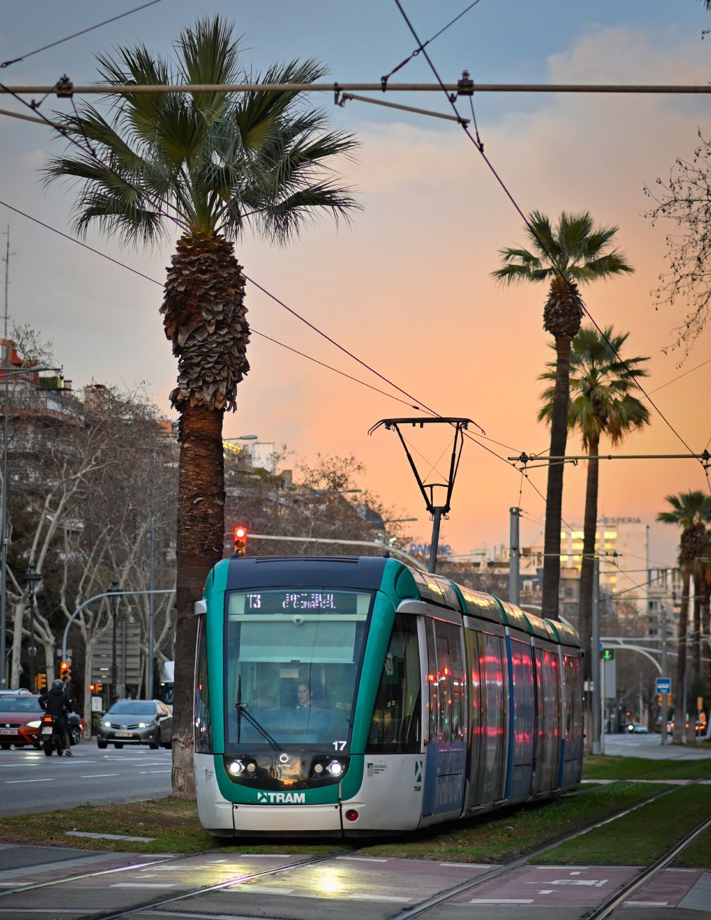 Барселона, Alstom Citadis 302 № 17