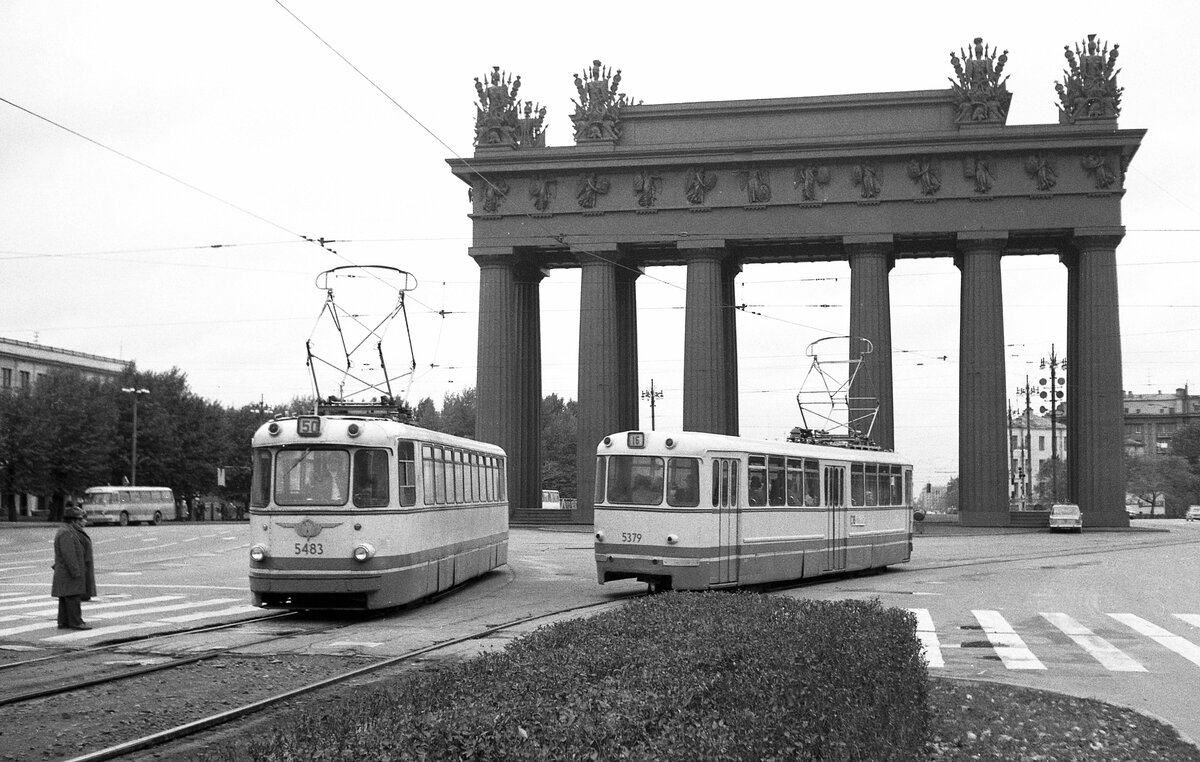 Saint-Petersburg, LM-57 # 5483; Saint-Petersburg, LM-57 # 5379