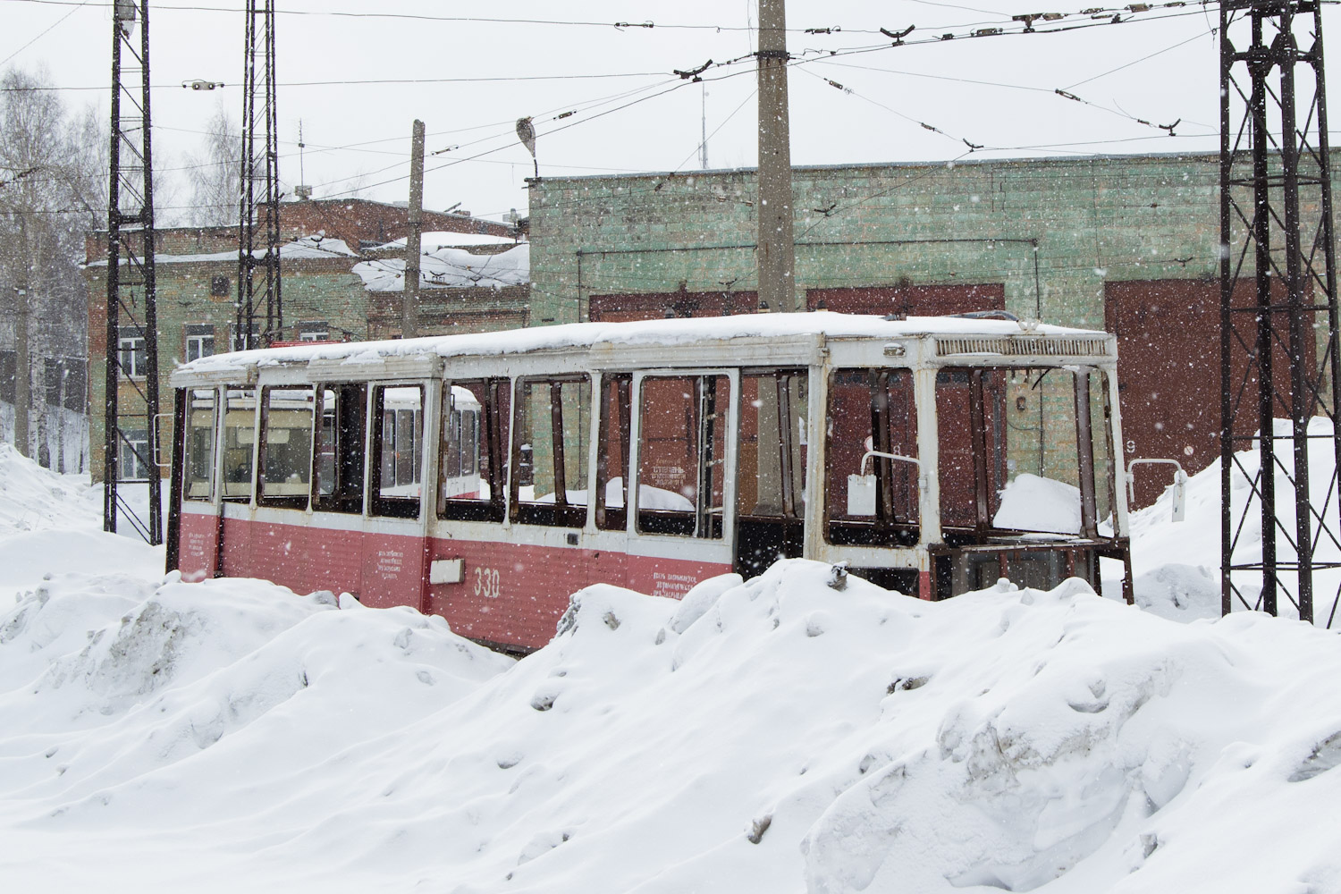 Нижний Тагил, 71-605А № 330