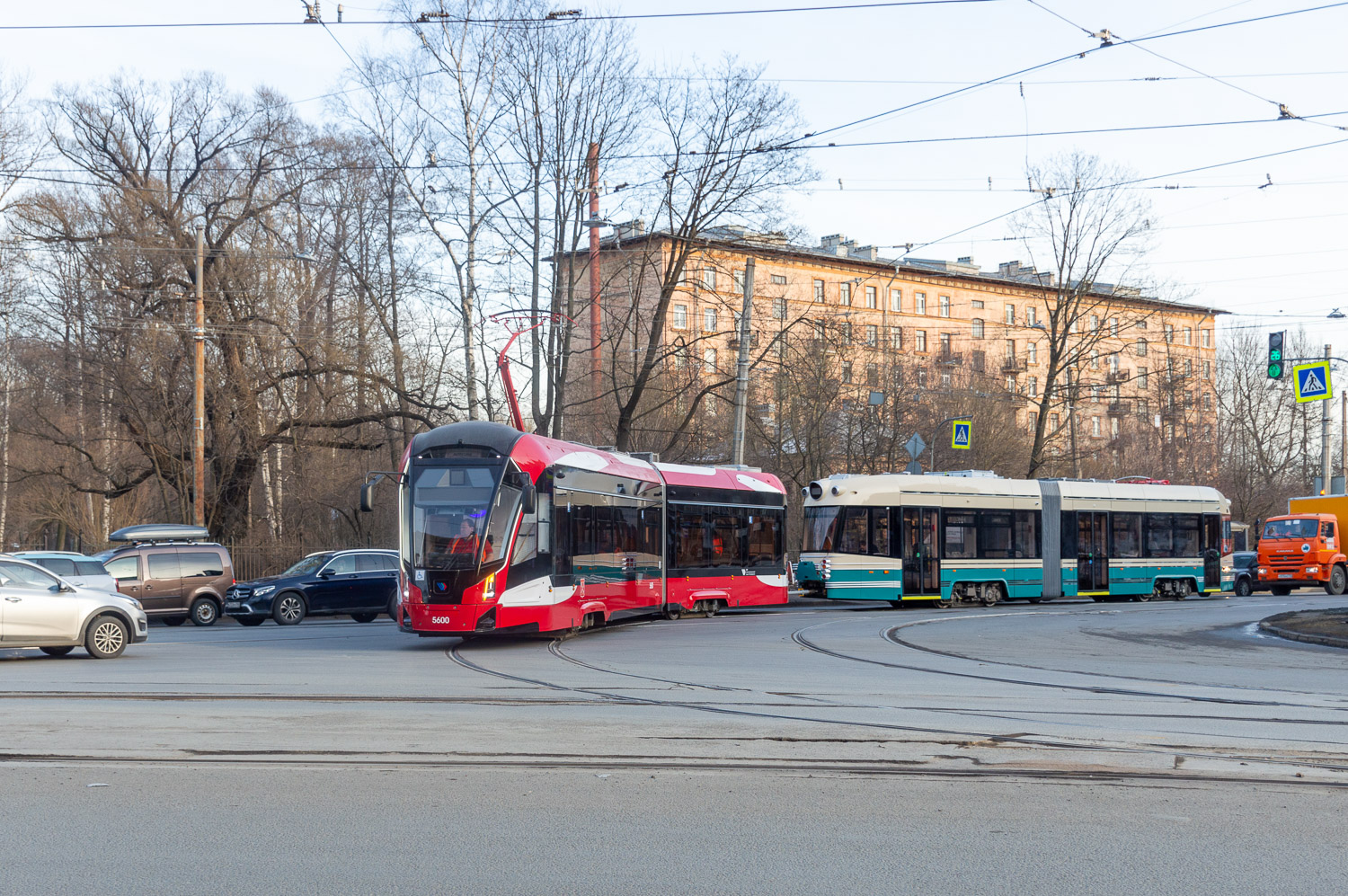 Sankt-Peterburg, 71-923M “Bogatyr-M” № 5600; Sankt-Peterburg — New Tramcars