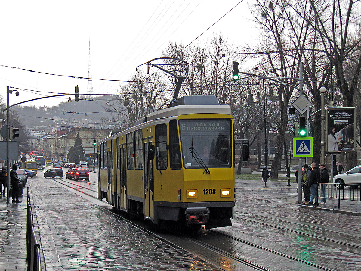 Львов, Tatra KT4DM № 1208