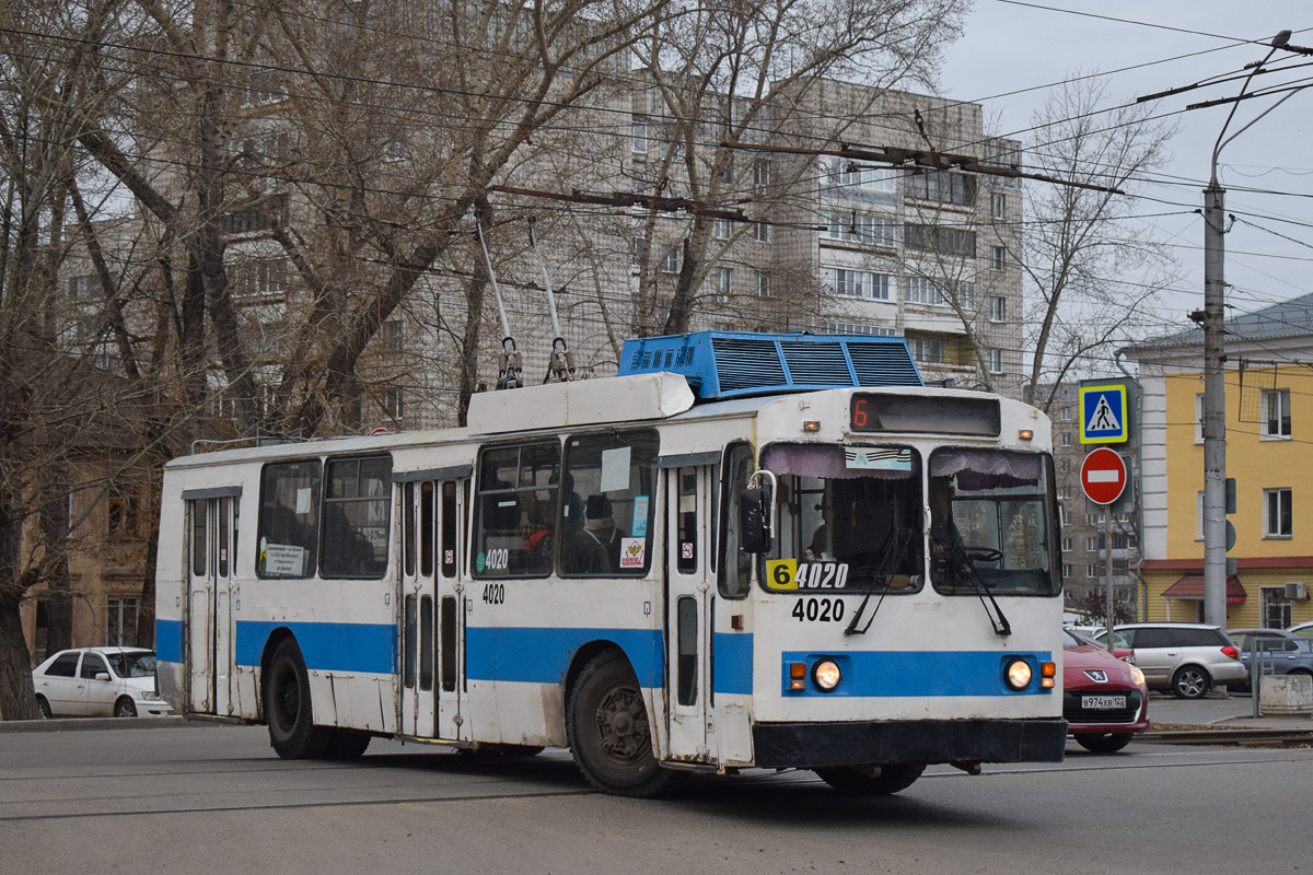 Барнаул, БТЗ-52011 № 4020