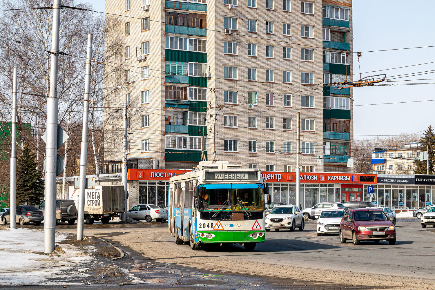Пенза, ЗиУ-682Г-016.02 № 2048