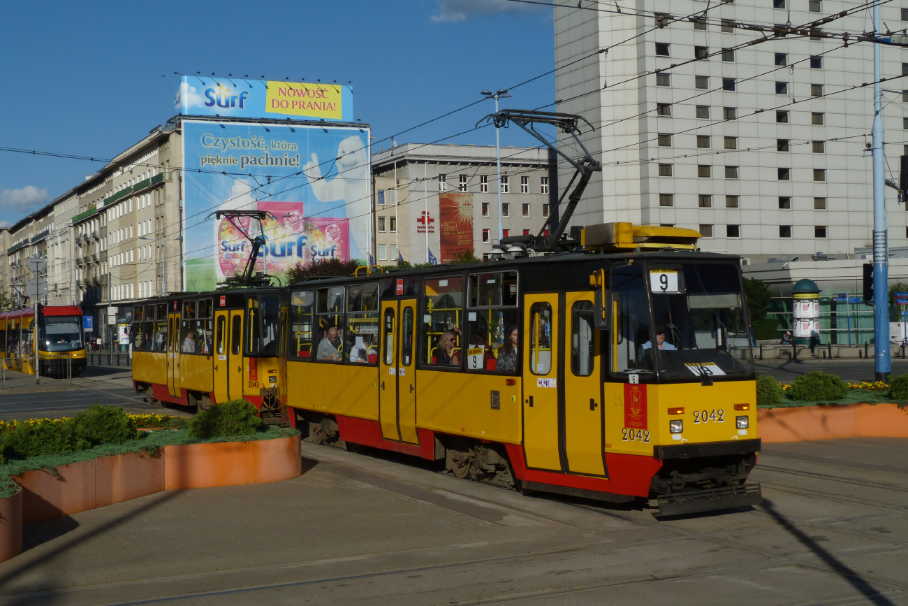 華沙, Konstal 105N2k # 2042