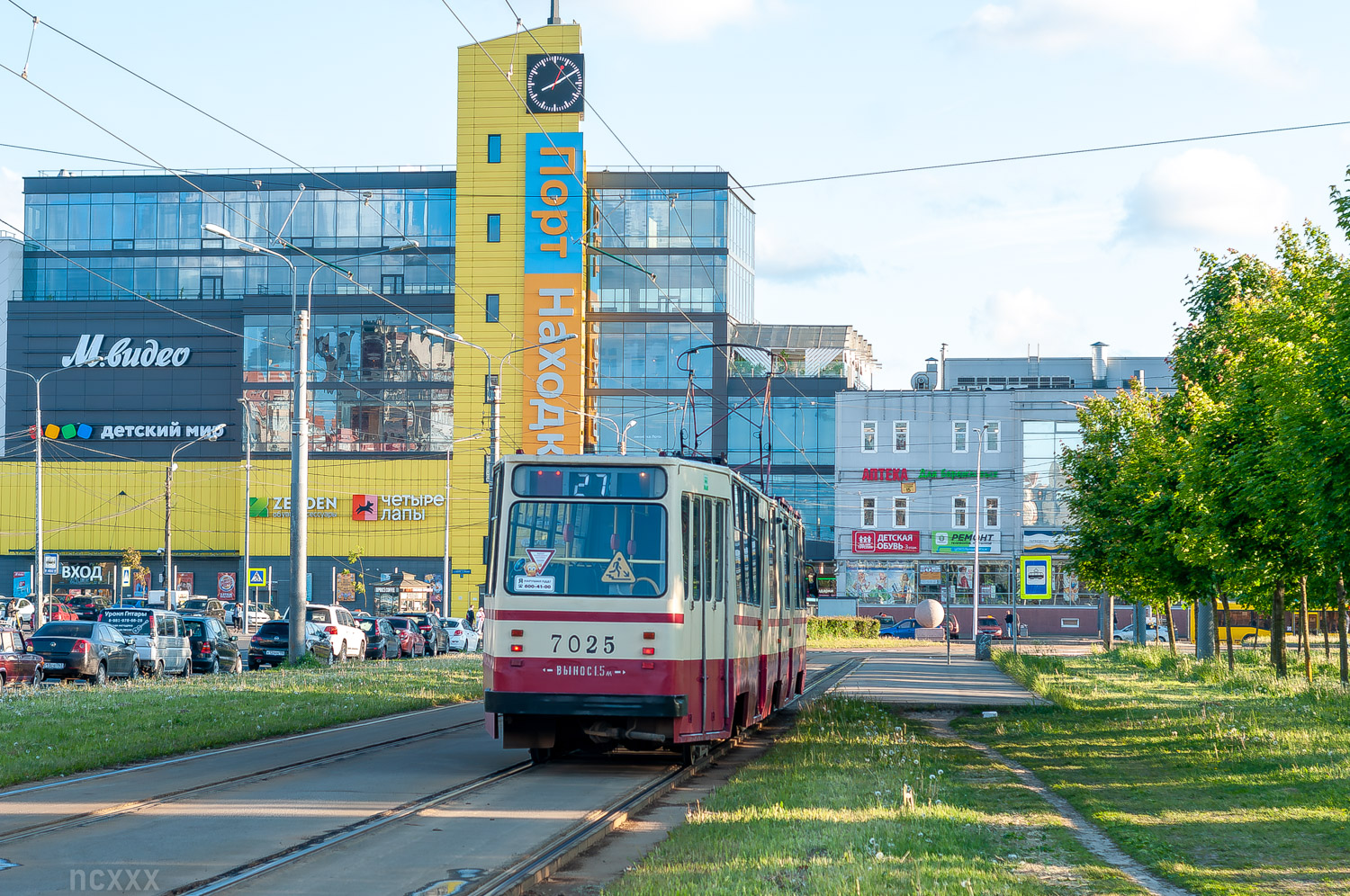 Sankt-Peterburg, LVS-86K № 7025