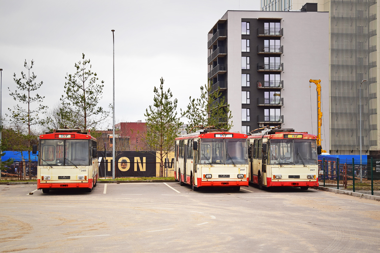 Вильнюс, Škoda 14Tr02/6 № 2485; Вильнюс, Škoda 14Tr02 № 2447