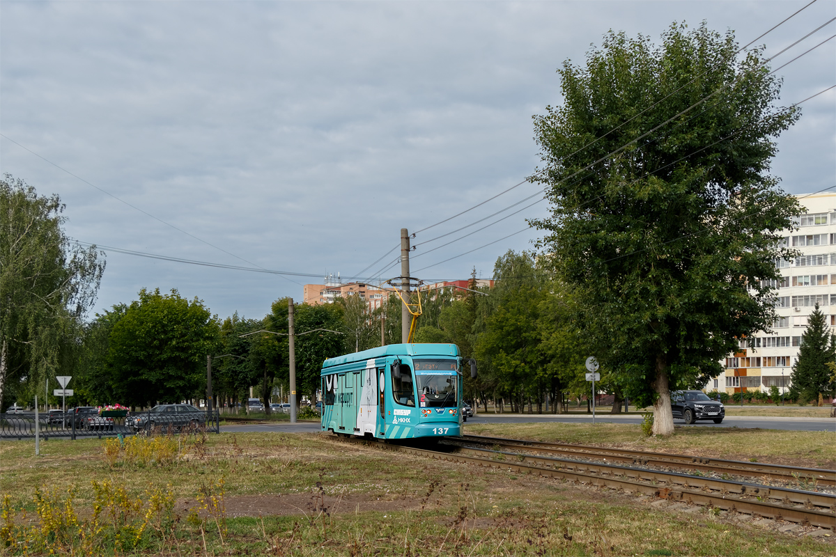 Нижнекамск, 71-623-02 № 137