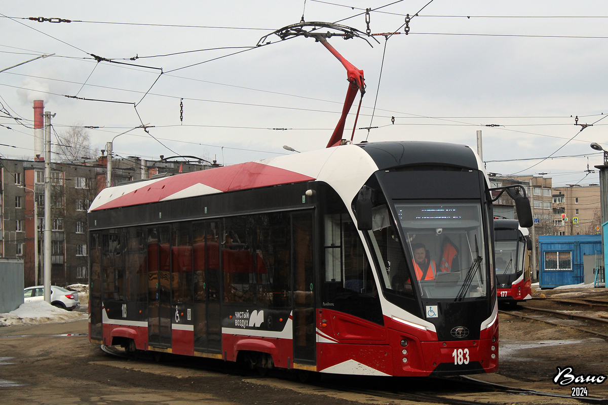 Tscherepowez, 71-911EM “Lvyonok” Nr. 183