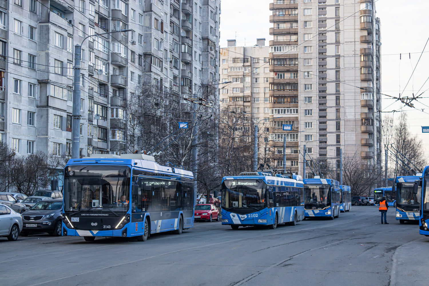 Санкт-Петербург, БКМ 32100D «Ольгерд» № 3143; Санкт-Петербург, БКМ 32100D № 2102