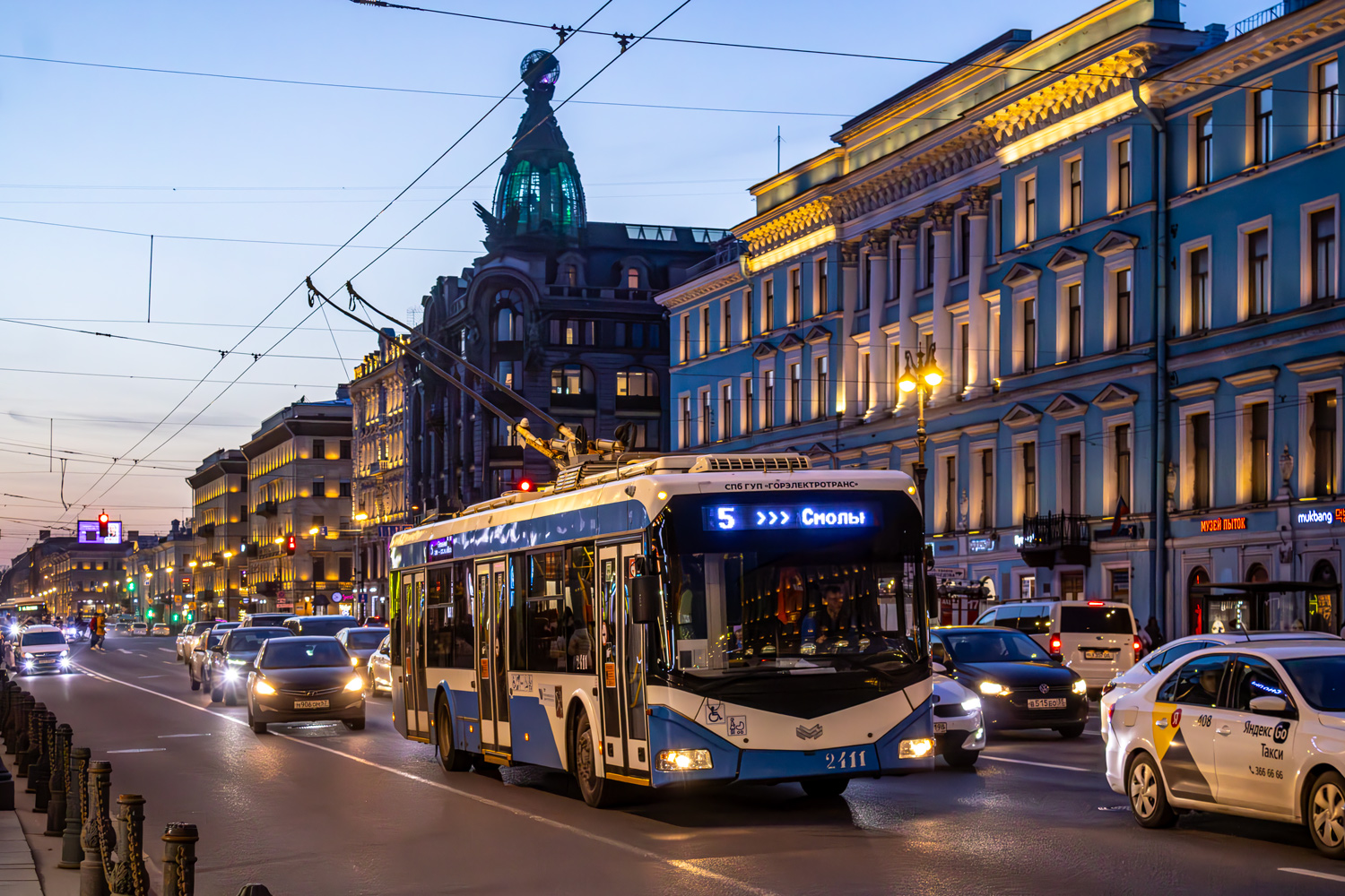 Санкт-Петербург, БКМ 321 № 2411