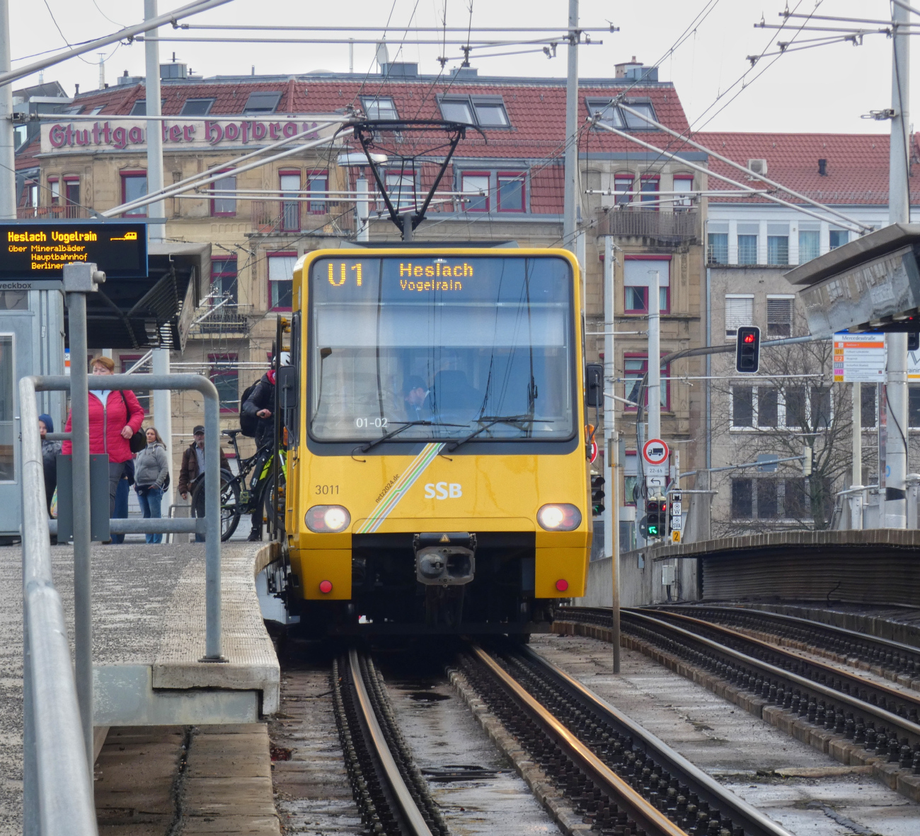 Штутгарт, Duewag DT8.4 № 3011