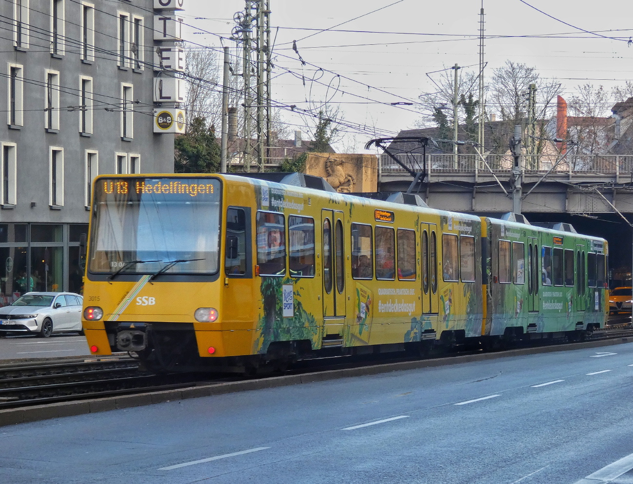 Штутгарт, Duewag DT8.4 № 3015