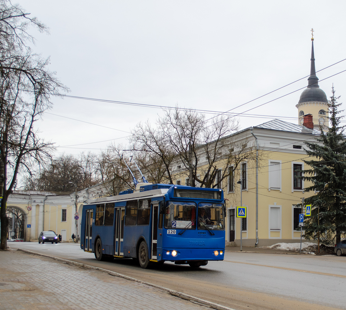 Kaluga, ZiU-682G-016.02 — 120