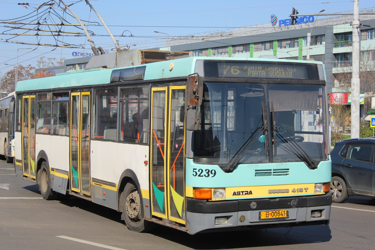 布加勒斯特, Ikarus 415.80 # 5239