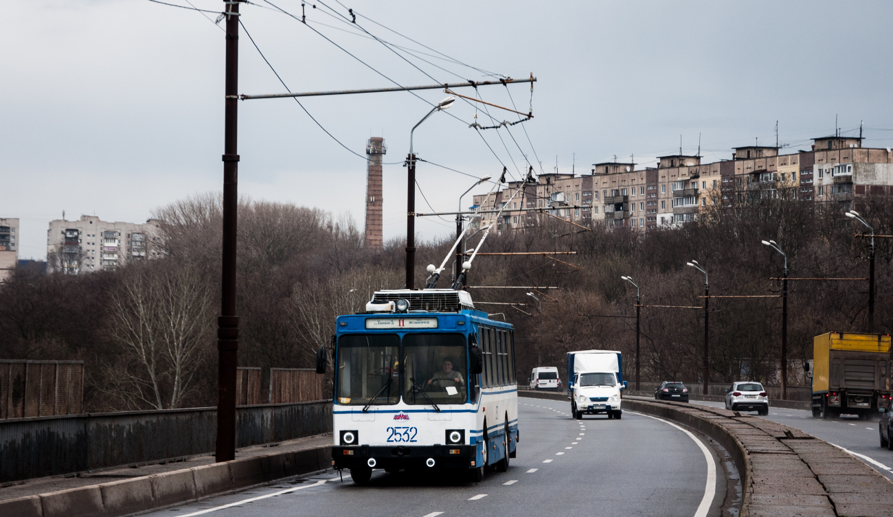 Dnipras, YMZ T2 nr. 2532