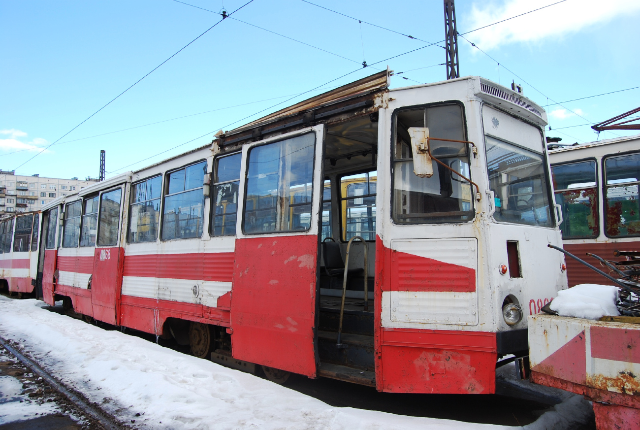 სანქტ-პეტერბურგი, 71-605 (KTM-5M3) № 0868