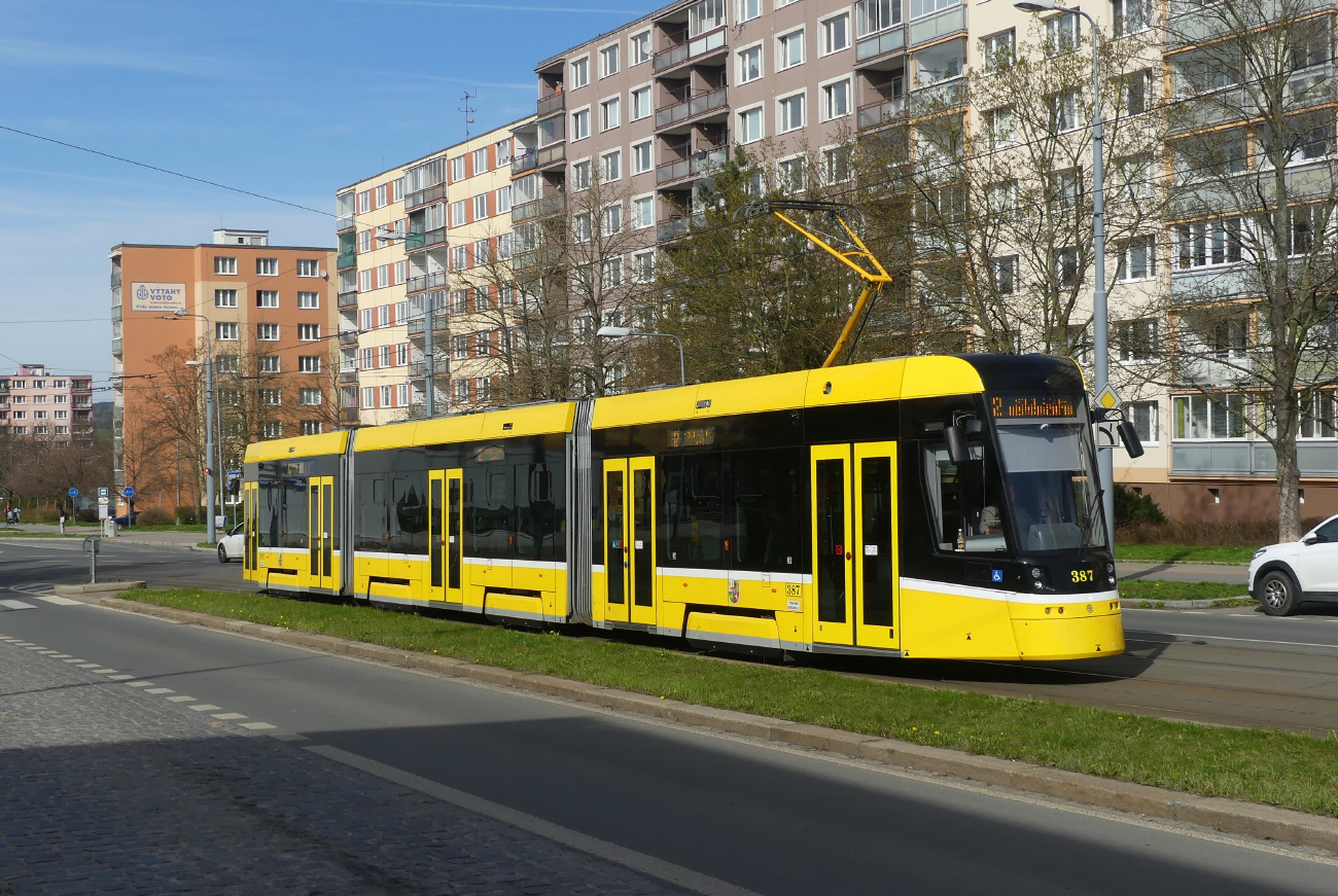 Pilsen, Škoda 40T ForCity Smart Nr. 387