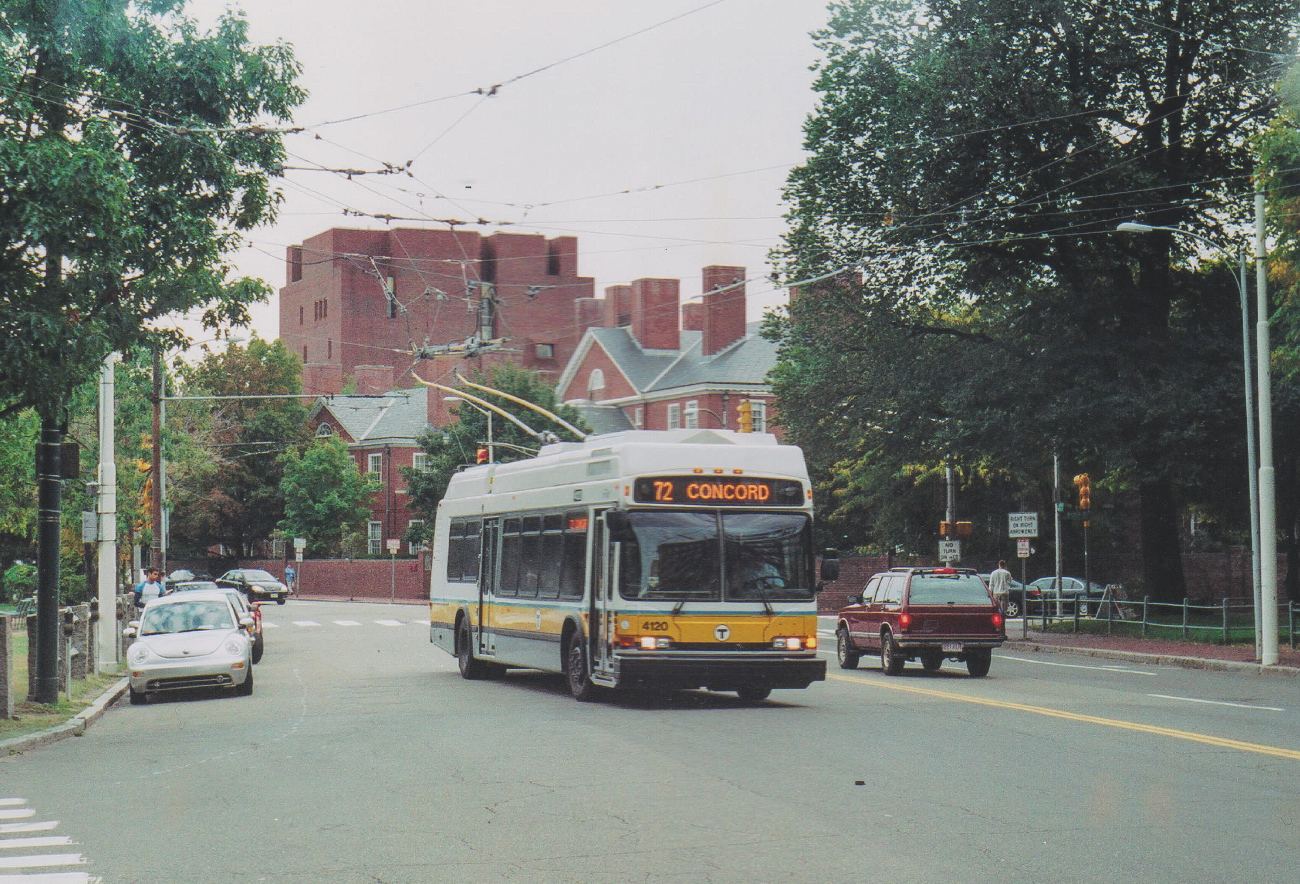 Бостон, Neoplan AN440LF-ETB № 4120