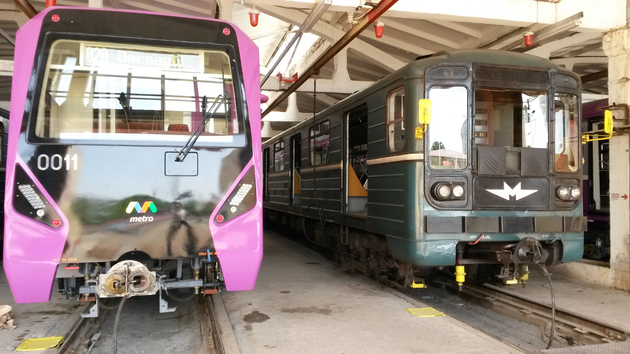 Baku, 81-760B č. 0011; Baku, 81-717 (MMZ) č. 0064 Baku, 81-760B č. 0011; Baku, 81-717 (MMZ) č. 0064
