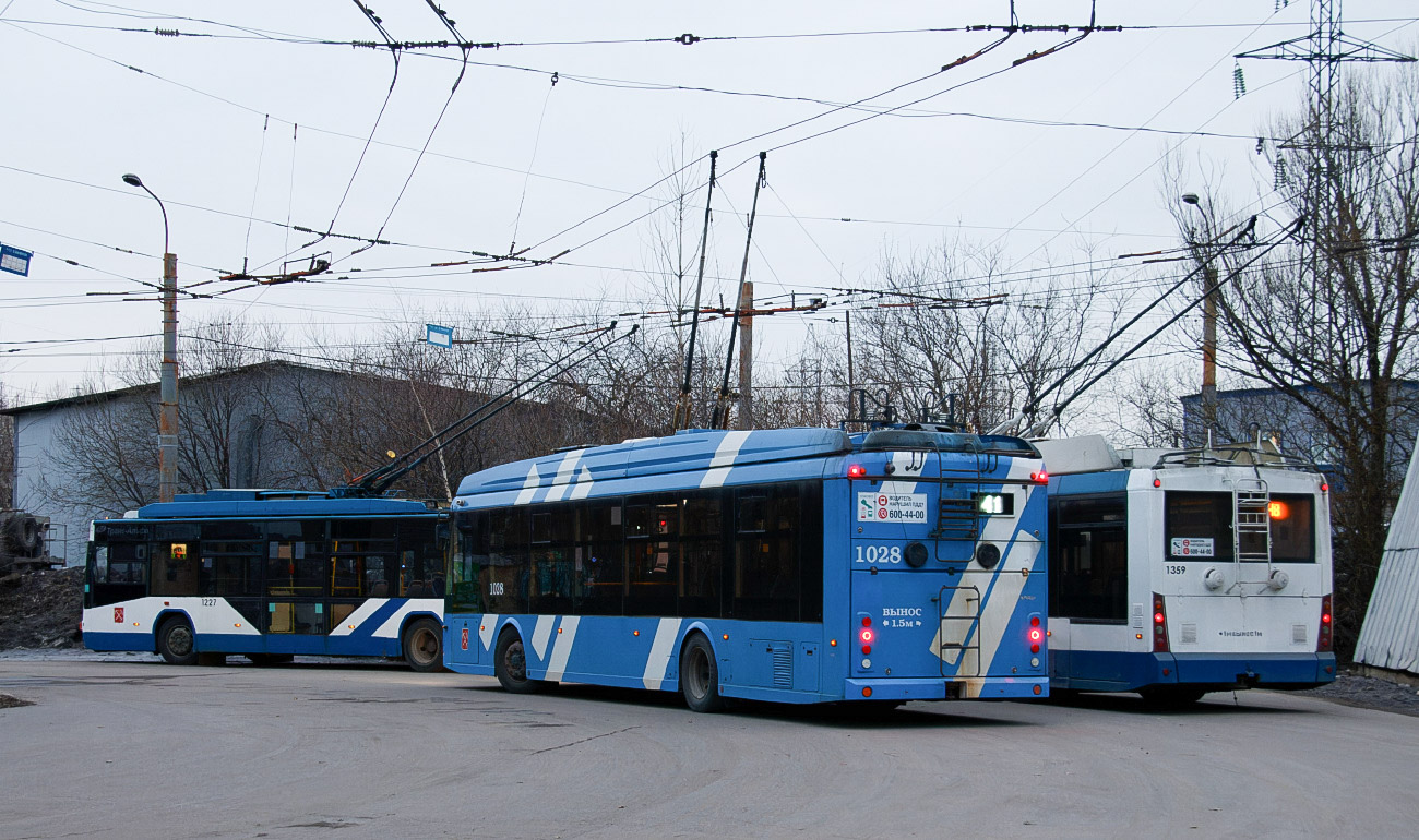 Saint-Pétersbourg, Trolza-5265.08 “Megapolis” N°. 1028