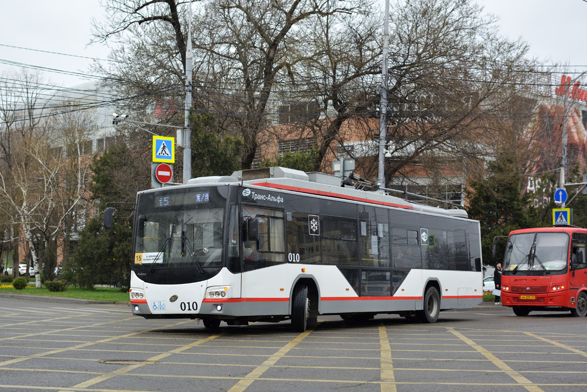 Краснодар, ВМЗ-5298.01 «Авангард» № 010 Краснодар, ВМЗ-5298.01 «Авангард» № 010