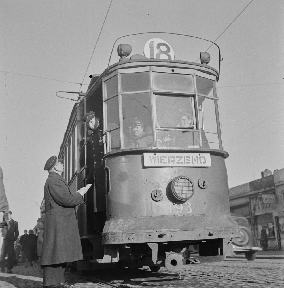 Варшава, MAN A № 193