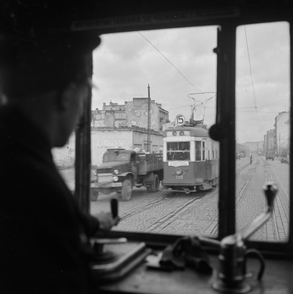 Варшава, DWF F № 358; Работники электротранспорта