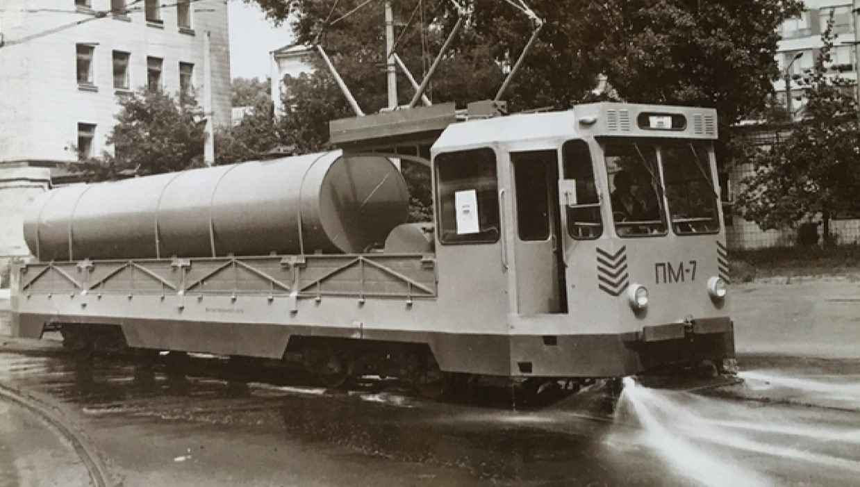 Киев, МТВ-82 № ПМ-7