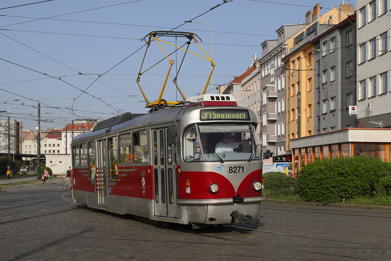 Прага, Tatra T3R.PLF № 8271