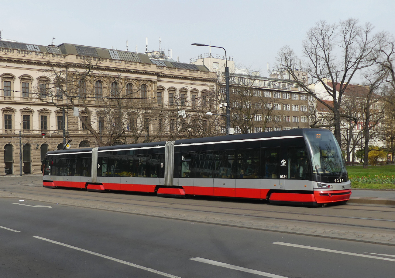 Praha, Škoda 15T3 ForCity Alfa Praha № 9321